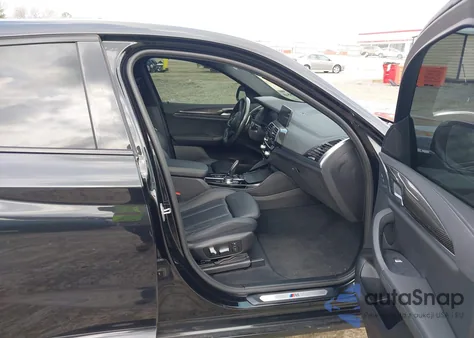 2021 BMW X4 xDrive30I z USA, uszkodzony, nr VIN 5UX2V1C03M9E01945